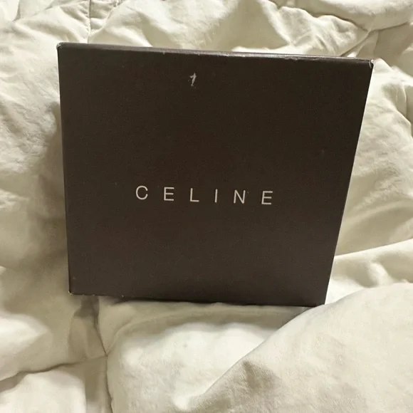 BEAUTIFUL Celine Wallet - Picture 15 of 15